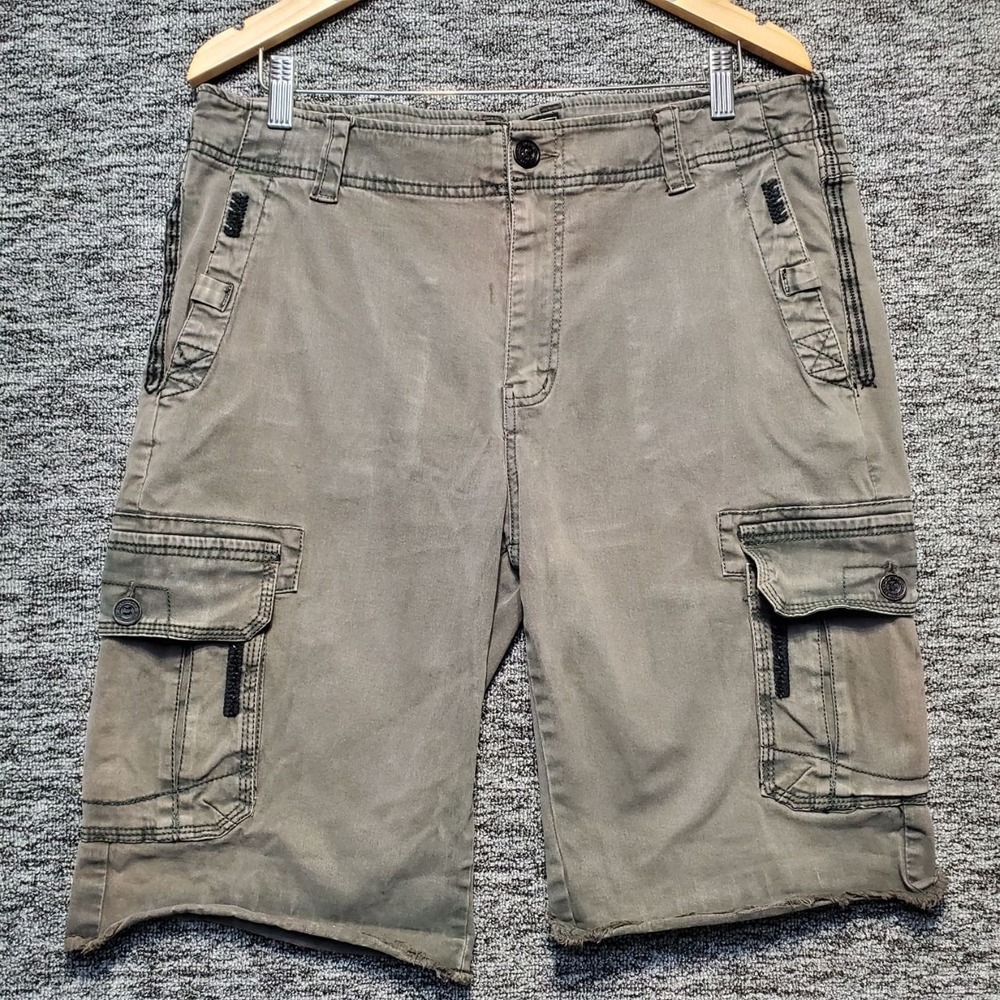 Buckle Black Smash Cargo Shorts Mens 34 Charcoal Grey Raw Hem Utility Gorpcore